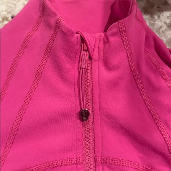 *PRE-OWNED* lululemon Women's Size 4 Define Jacket Nulu - Picture 5 of 11